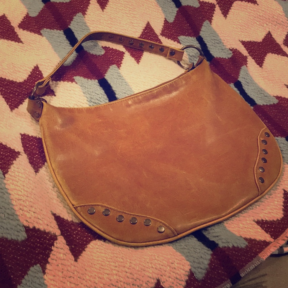 Vintage style leather bag